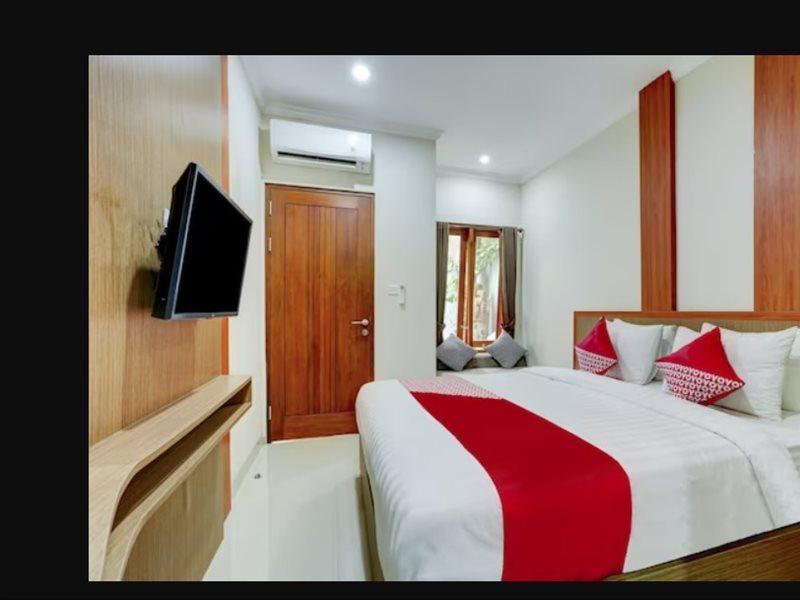 Super Oyo Capital O 90291 Vin Stay Petanu Pesanggaran Exterior photo